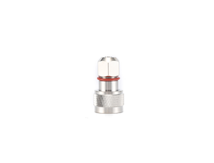 用于 RG142 电缆的 N 型公头射频连接器