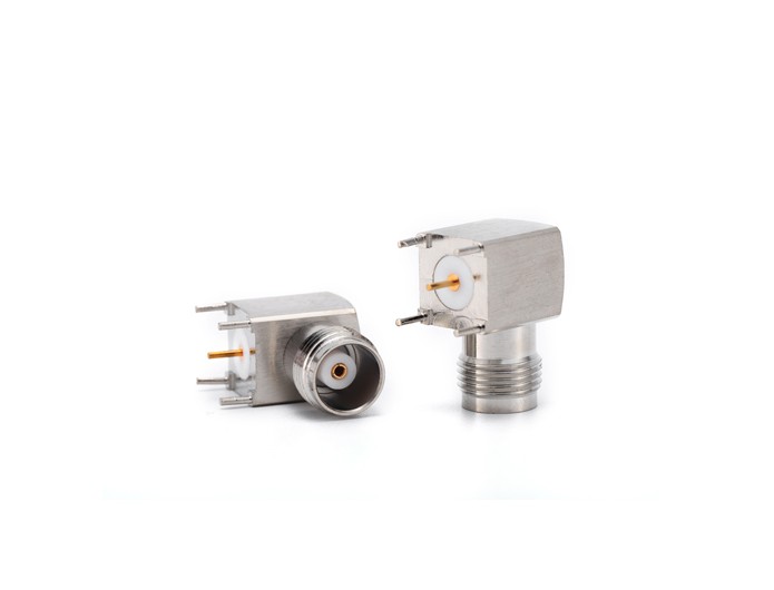 img 1 of 用于PCB安装的TNC母头直角射频同轴连接器