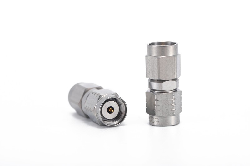 img 2 of 1.85mm公头转2.92mm公头精密射频同轴适配器
