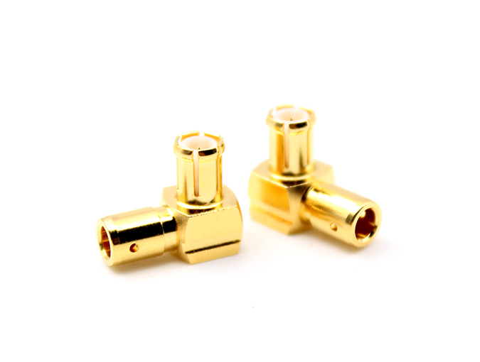 射频连接器 MCX 公头直角连接器，适用于 0.086 电缆