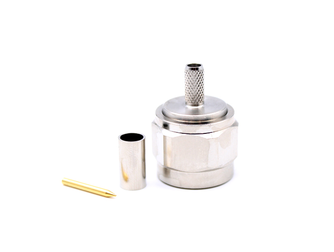用于 LMR200 电缆的 N 型公头射频连接器，压接式