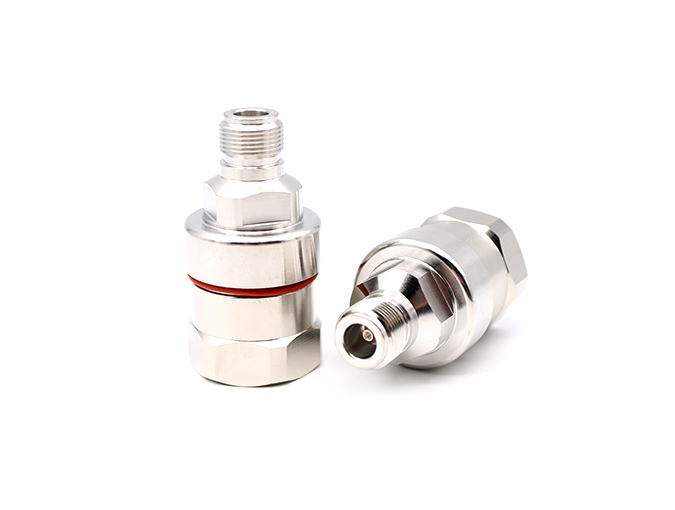 射频连接器，N型母头连接器，带7/8电缆夹