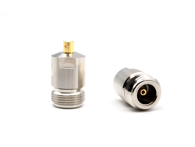 img 1 of 用于 0.086/RG405 电缆的 N 型母头射频连接器