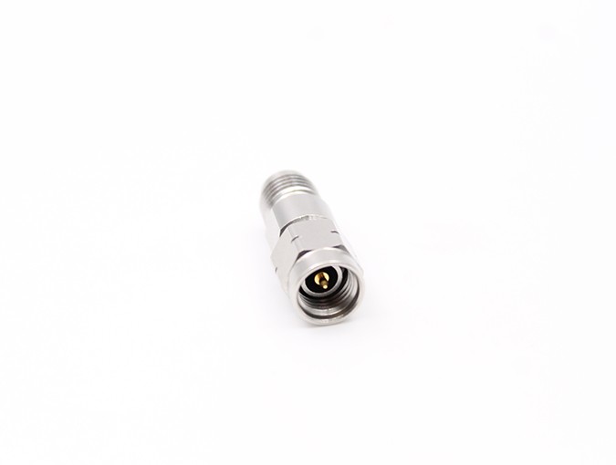 img 1 of 精密适配器 2.4 母头转 3.5 公头