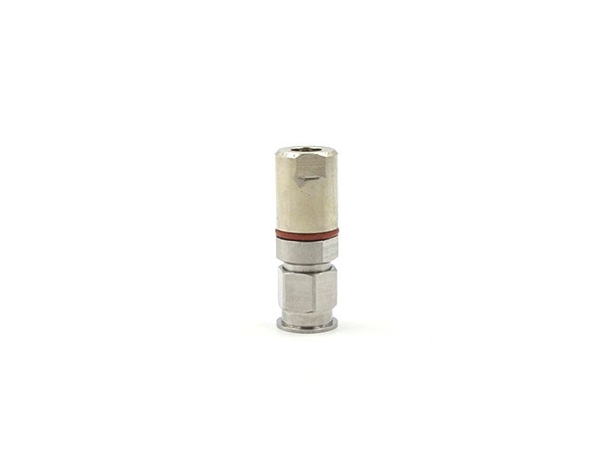 img 1 of 用于 LMR300 电缆夹的 TNC 公头连接器