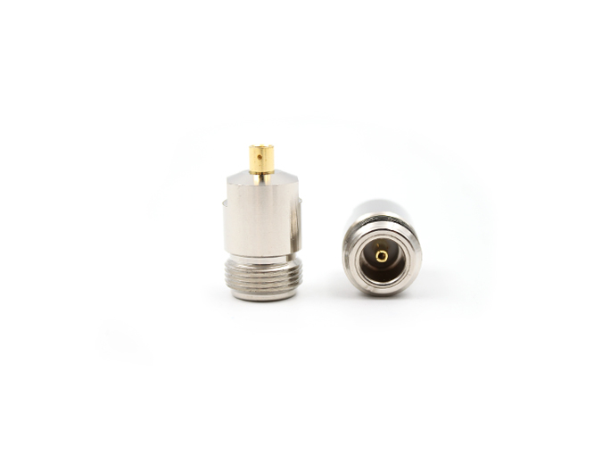 img of 用于 .141 电缆的 N 型母头连接器