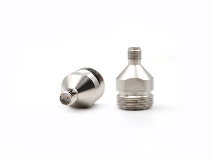img 2 of SMA母连接器