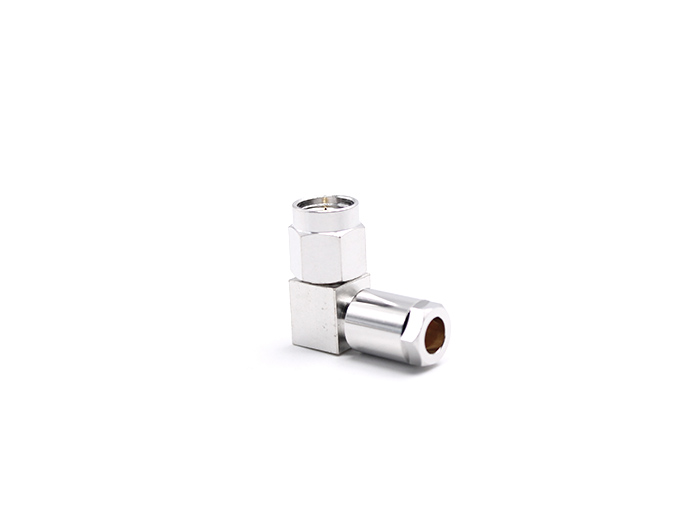 用于 TFLEX141/RG402 电缆的 SMA 公头直角...