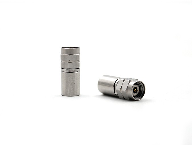 img 2 of 2.4mm 公头连接器端接