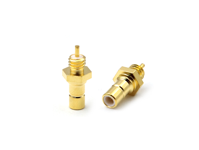 用于端子的 SMB 公头连接器