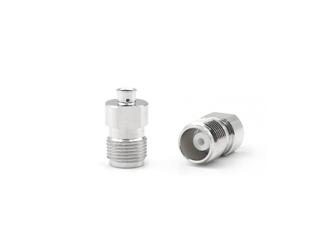 141电缆用BNC母头连接器