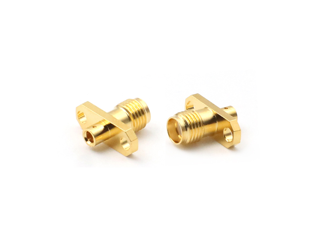 用于 .086/RG405 电缆的 SMA 母法兰连接器
